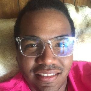 Meet your Posher, Ezequiel